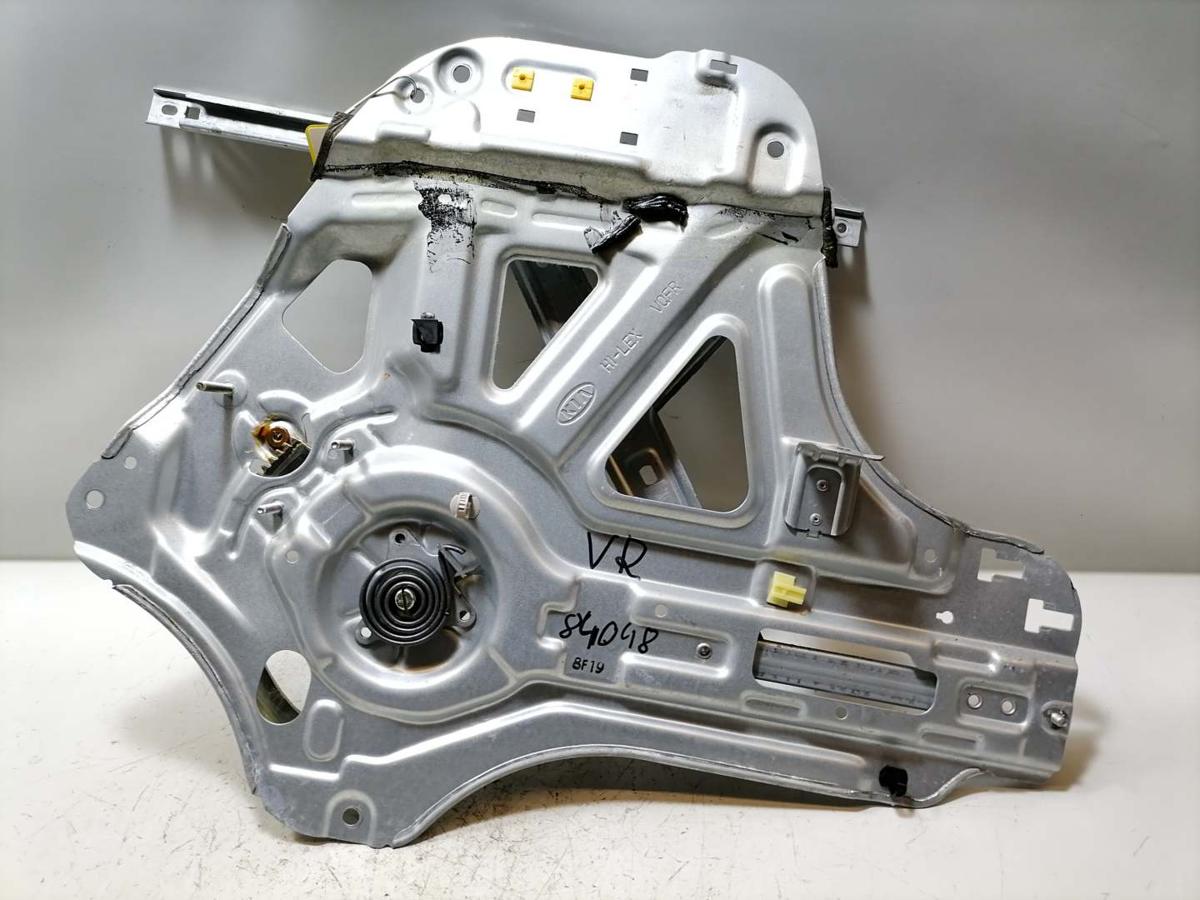 Kia Carnival 2 original Fensterheber vorn rechts elektrisch Bj.2009